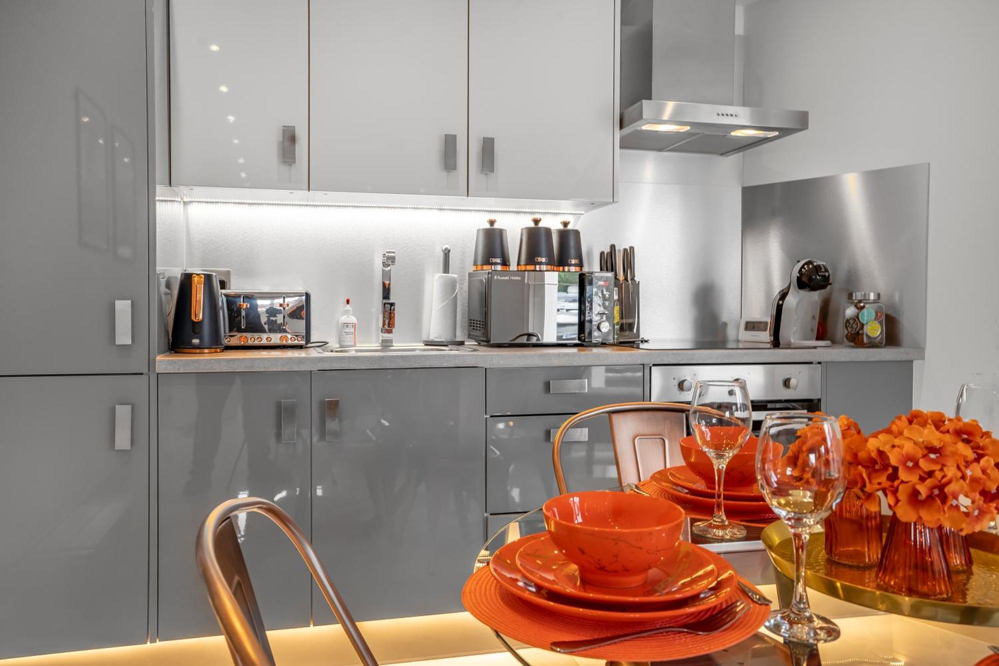 Stylish Apartments London Near Wembley Stadium Экстерьер фото