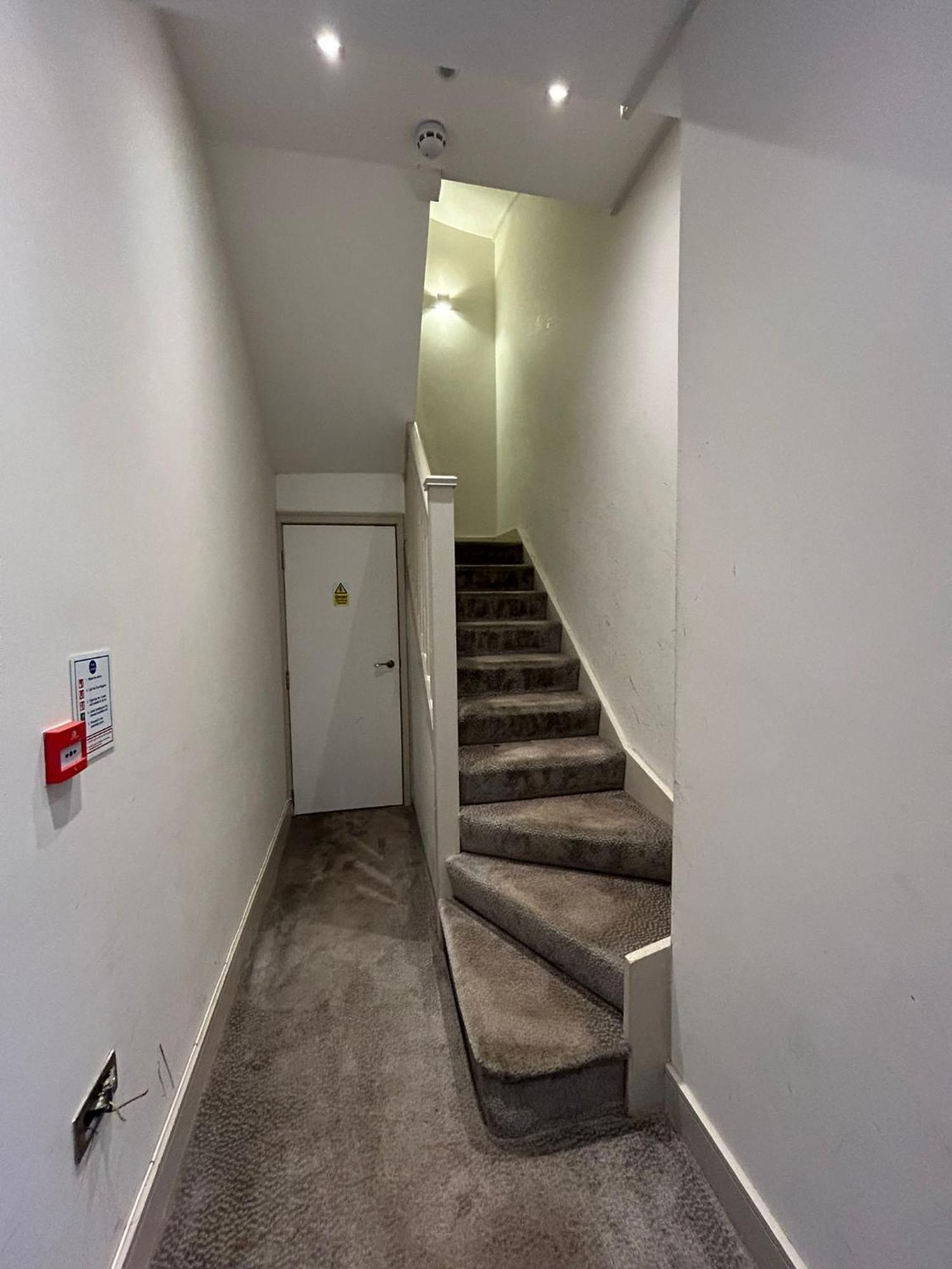 Stylish Apartments London Near Wembley Stadium Экстерьер фото