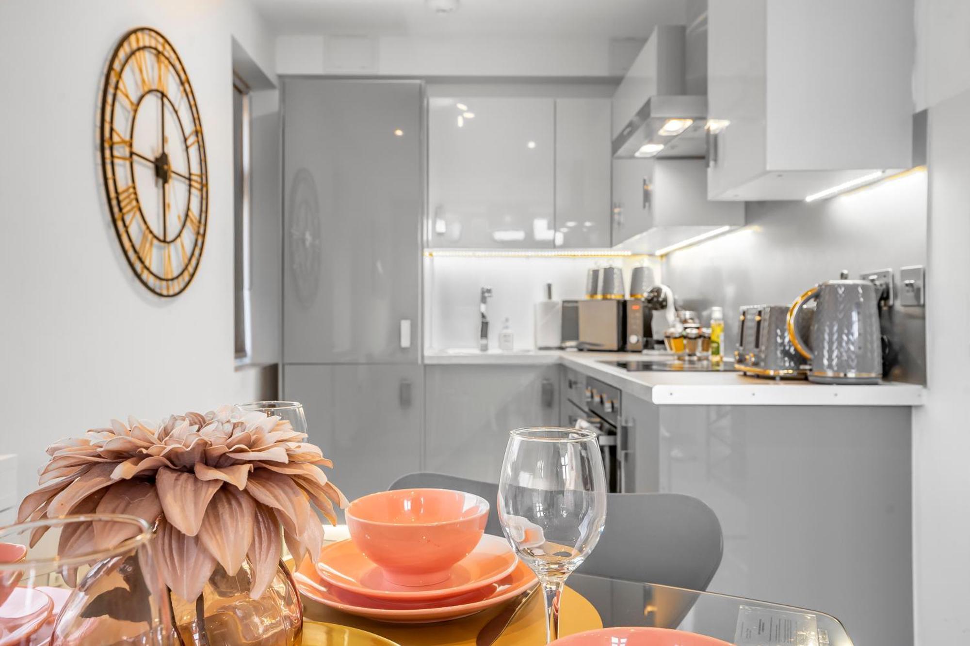 Stylish Apartments London Near Wembley Stadium Экстерьер фото